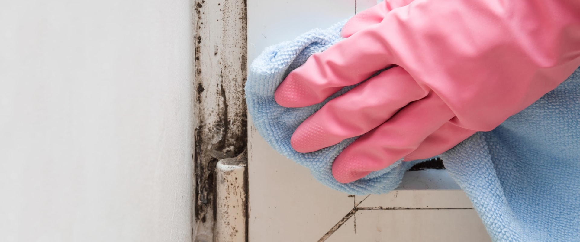 removing-mold-stains-from-clothing-water-mold-fire-restoration